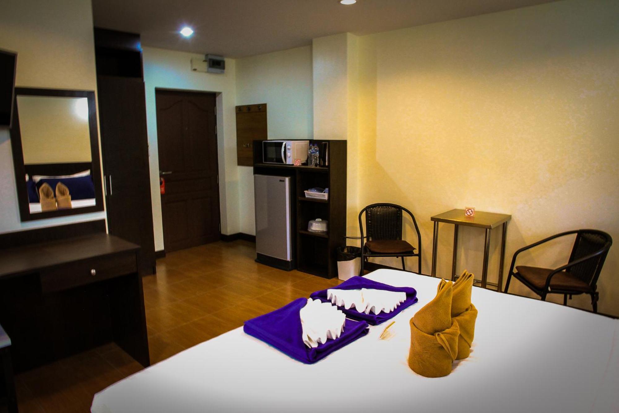 Sky Villa Hua Hin Guesthouse - Adults-Only Exterior foto