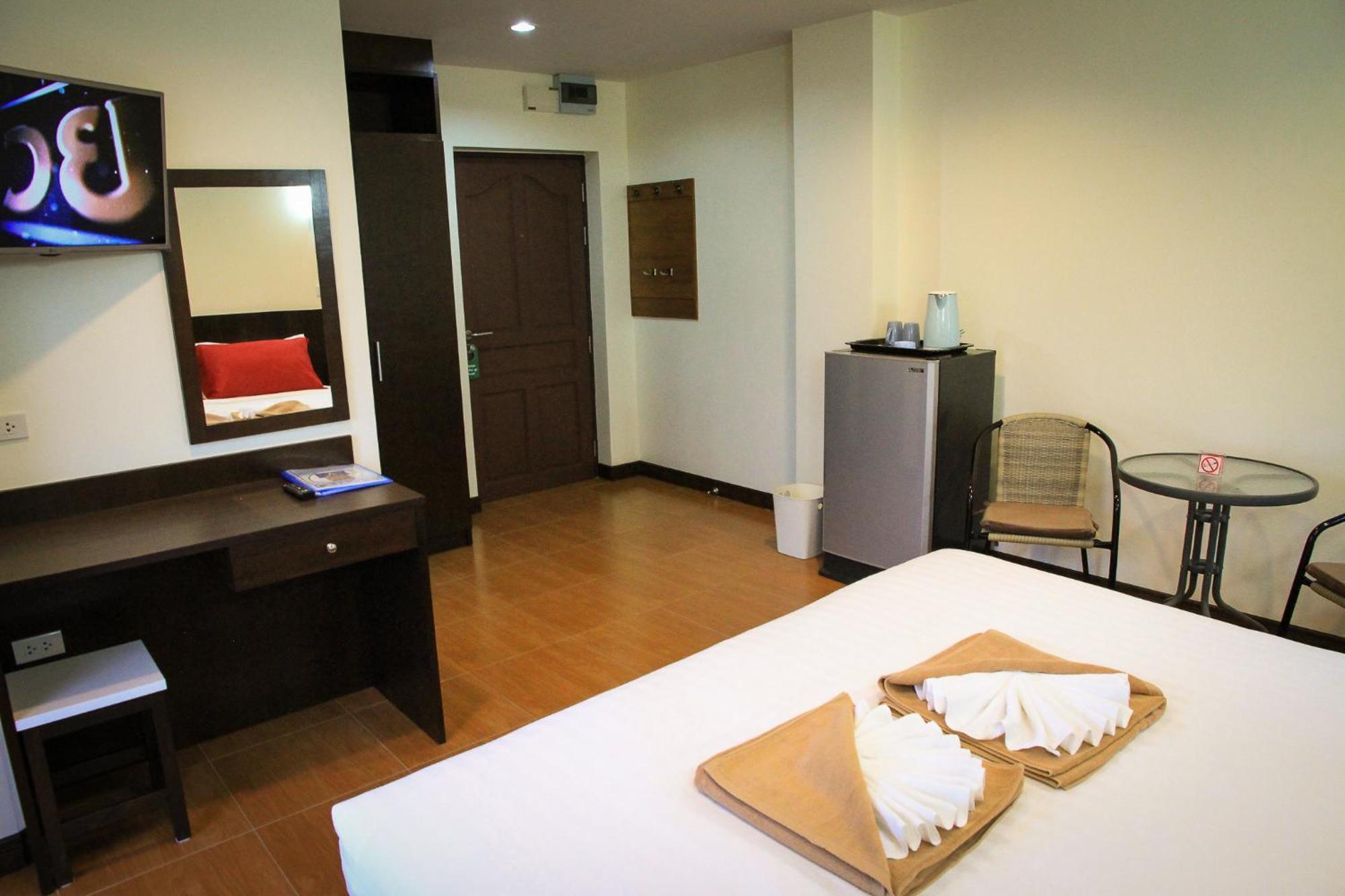 Sky Villa Hua Hin Guesthouse - Adults-Only Exterior foto